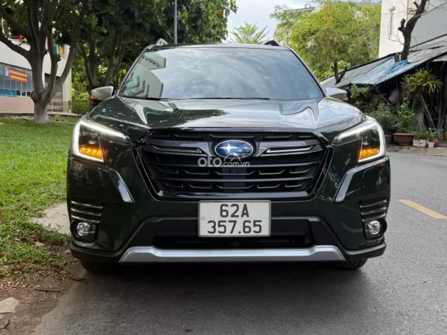 Siêu lướt SUBARU FORESTER 2.0 IS EYESIGHT 2023 Odo: 16.000 Km Màu: Xanh Lục Bảo Pháp lý: Cty XHĐ Giá: 838Tr