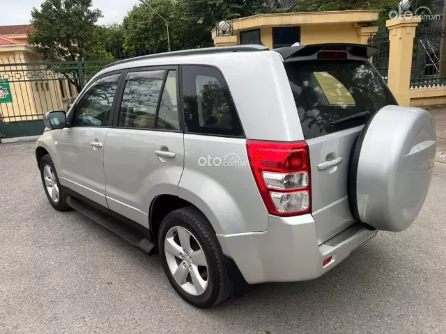 Suzuki Vitara 2.0L AT 4X4 2011 5