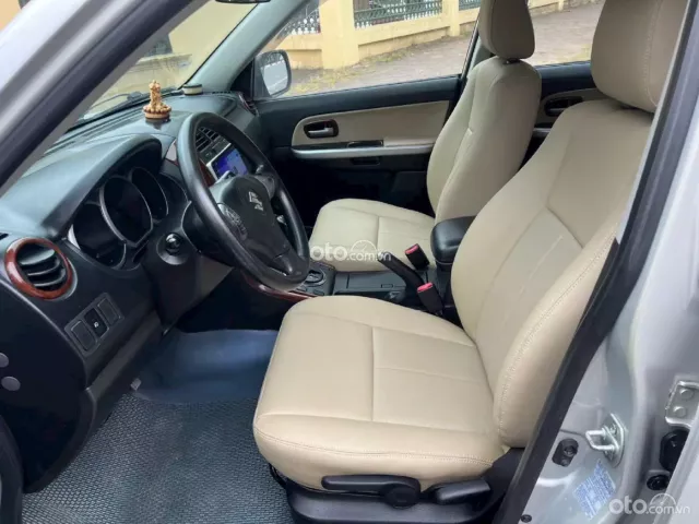 Suzuki Vitara 2.0L AT 4X4 2011 9