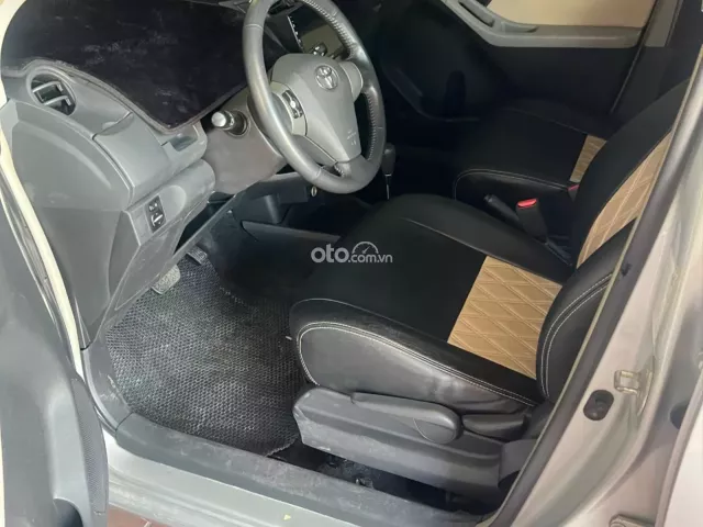 Toyota Vios 1.5G AT 2012 4