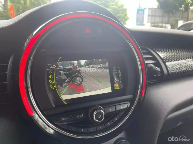 Mini Cooper S 5 cửa 2016 6