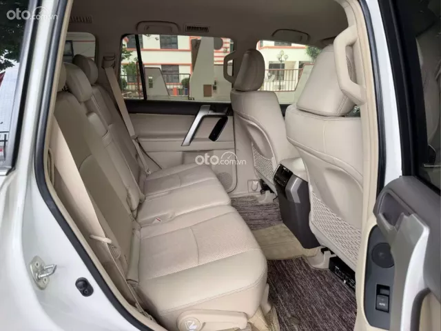 Toyota Land Cruiser Prado VX 2021 12