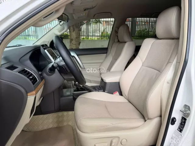 Toyota Land Cruiser Prado VX 2021 11