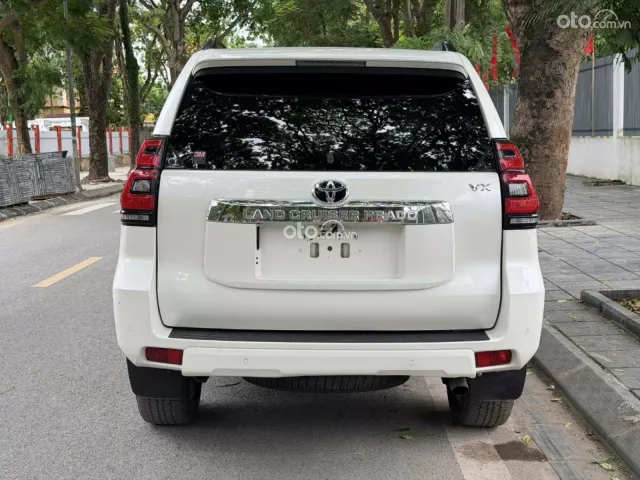 Toyota Land Cruiser Prado VX 2021 7