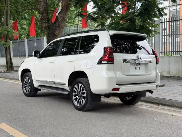 Toyota Land Cruiser Prado VX 2021 5