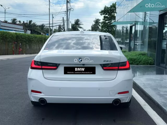 BMW 320i Sport Line 2024 2