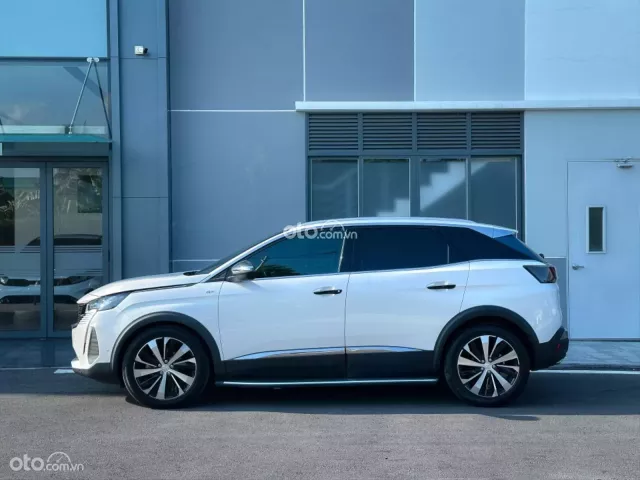 Peugeot 3008 GT 2022 2