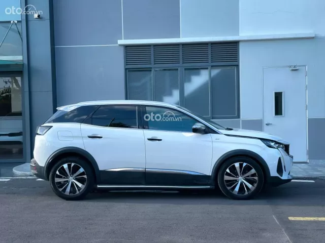 Peugeot 3008 GT 2022 15