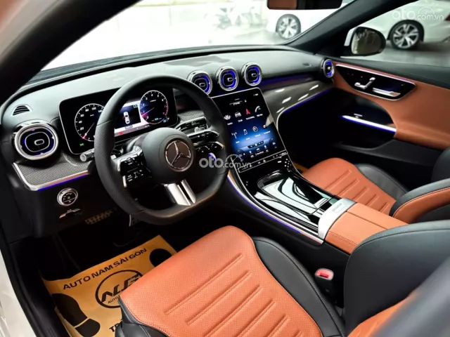 Mercedes-Benz C300 AMG 2021 6