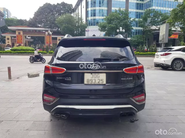 Hyundai Santa Fe 2.2 Dầu Cao cấp 2021 - mua bán xe ô tô cũ uy tín tại Hà Nội
