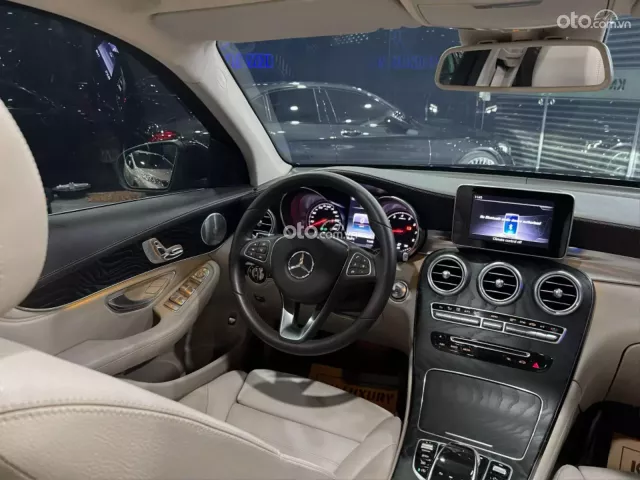 Mercedes-Benz GLE 300 2018 19