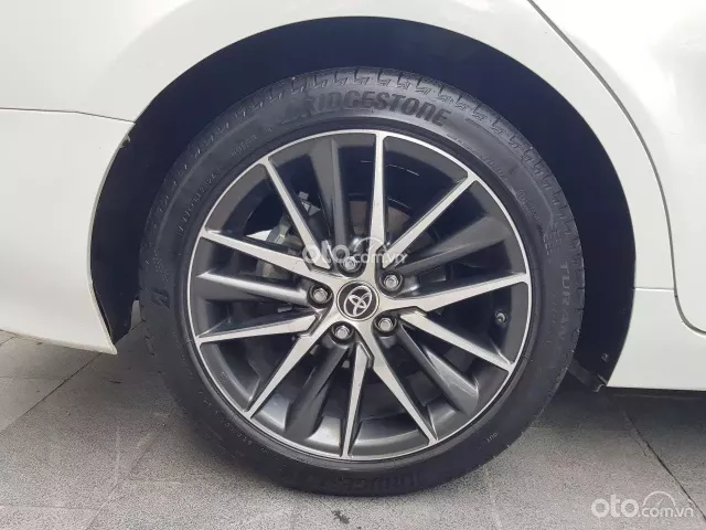 Toyota Camry 2.0Q 2024 - mua bán xe ô tô cũ uy tín tại Hà Nội
