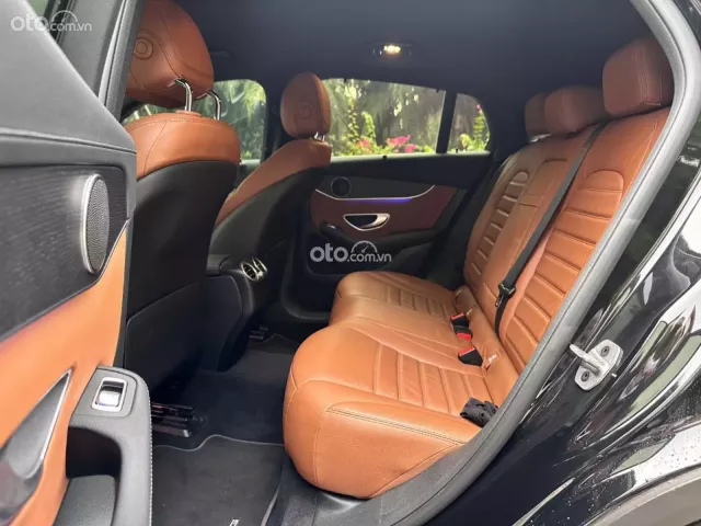 Mercedes-Benz GLC 300 4Matic Coupe 2021 9