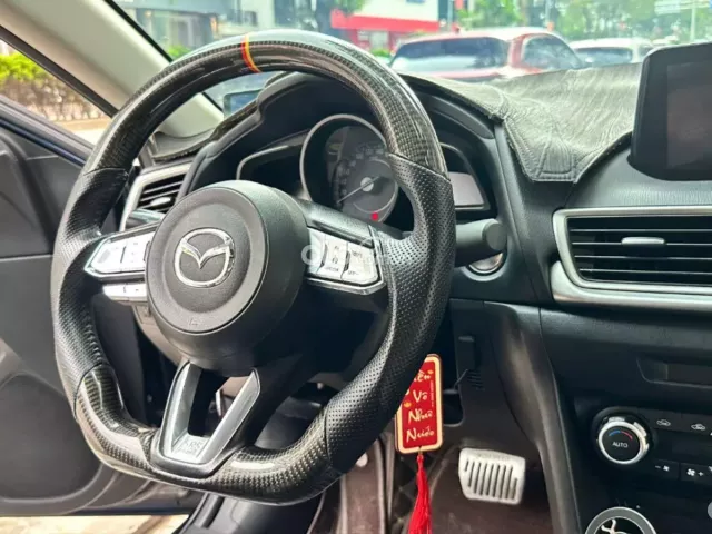 Mazda 3 1.5L Sedan 2018 15