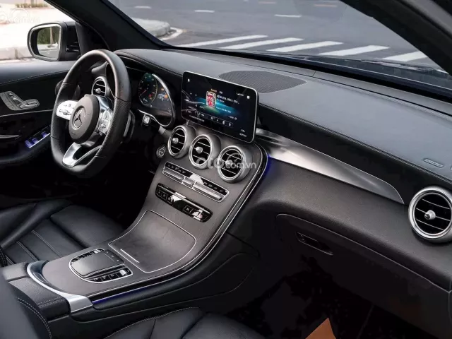 Mercedes-Benz GLC 300 4Matic V1 2022 8