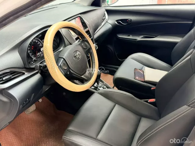 Toyota Vios 1.5 E CVT 2024 7
