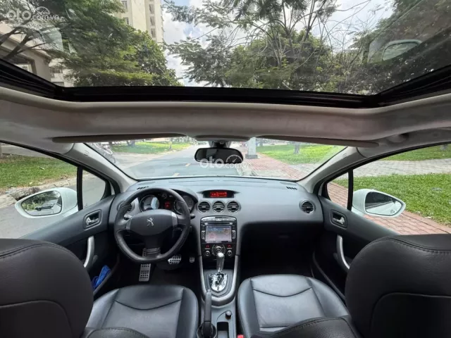 Peugeot 408 Premium 2016 15
