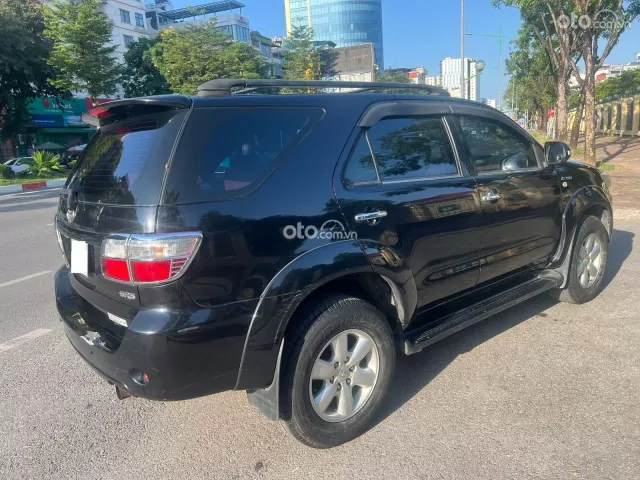 Toyota Fortuner 2.7 V 4X2 AT 2008 4