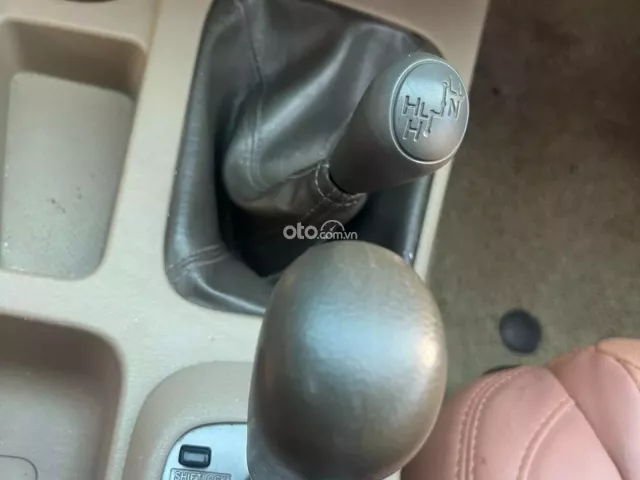 Toyota Fortuner 2.7 V 4X2 AT 2008 8