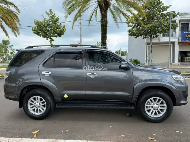 Toyota Fortuner 2.4 MT 4x2 2014 4