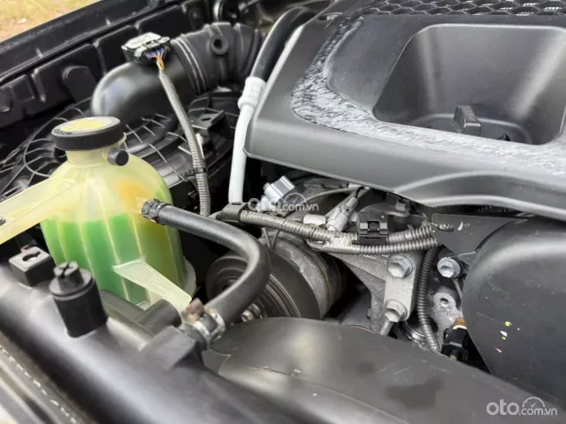 Toyota Fortuner 2.4 MT 4x2 2014 5