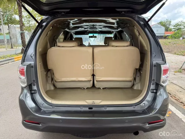 Toyota Fortuner 2.4 MT 4x2 2014 16