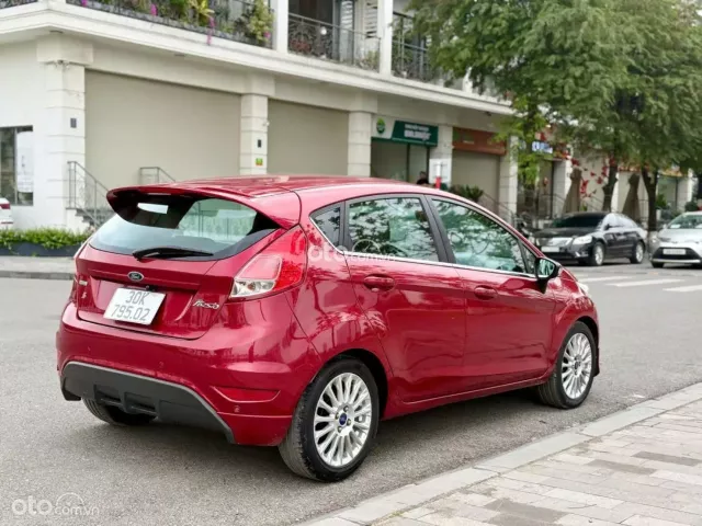 Ford Fiesta Titanium 1.0 AT EcoBoost 2016 4
