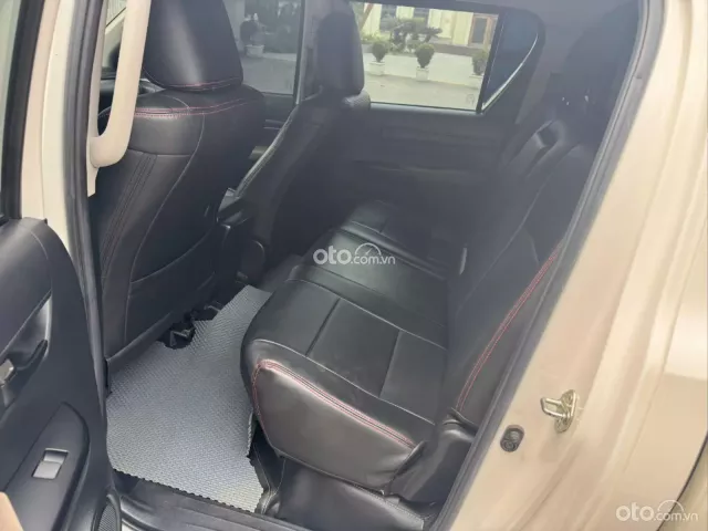 Toyota Hilux 2.4E 4×2 AT 2020 9
