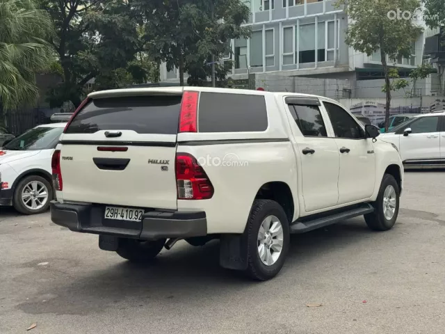 Toyota Hilux 2.4E 4×2 AT 2020 6
