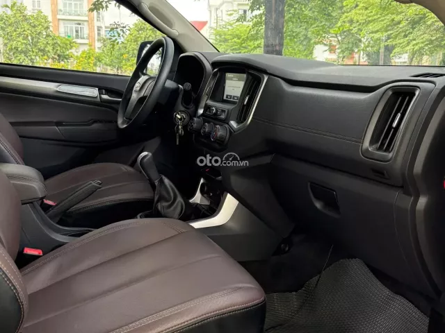 Chevrolet Trailblazer 2.5L 4×2 MT LT 2018 13
