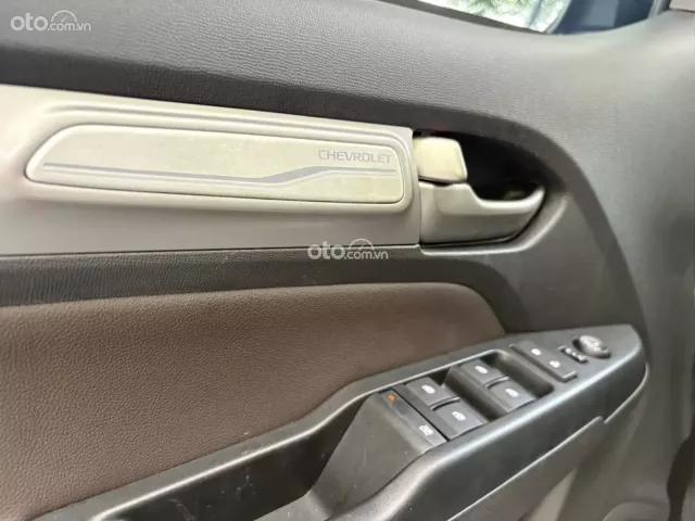 Chevrolet Trailblazer 2.5L 4×2 MT LT 2018 18