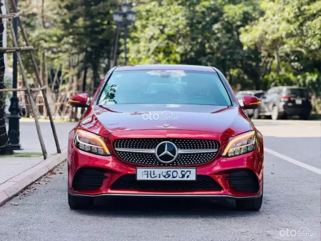 Mercedes-Benz C180 AMG 2021