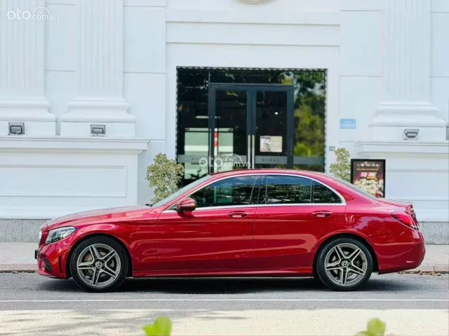 Mercedes-Benz C180 AMG 2021 5