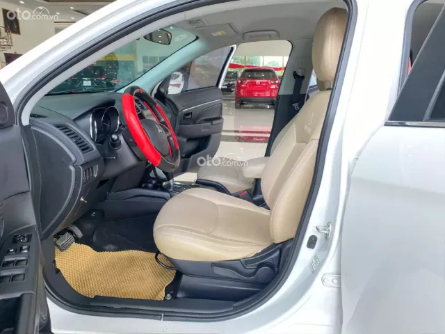 Mitsubishi Outlander 2.0 CVT 2014 7