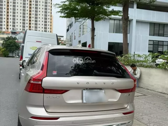 Volvo xc60 b6 sx 2023 odo lướt 1v7