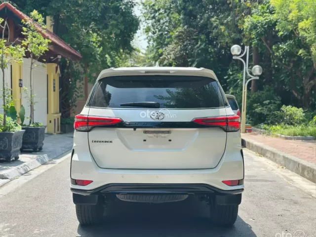 Toyota Fortuner 2.4 AT 4x2 Legender 2021 3