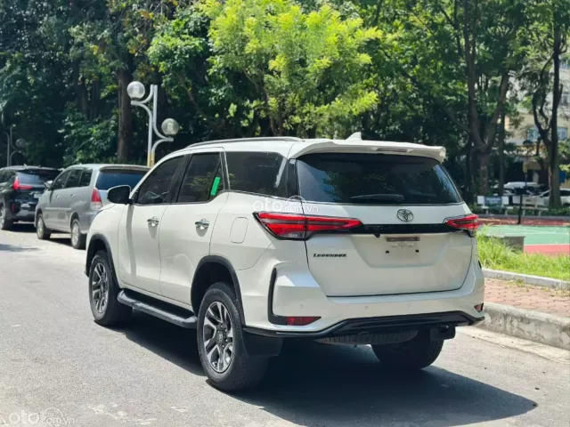 Toyota Fortuner 2.4 AT 4x2 Legender 2021 5
