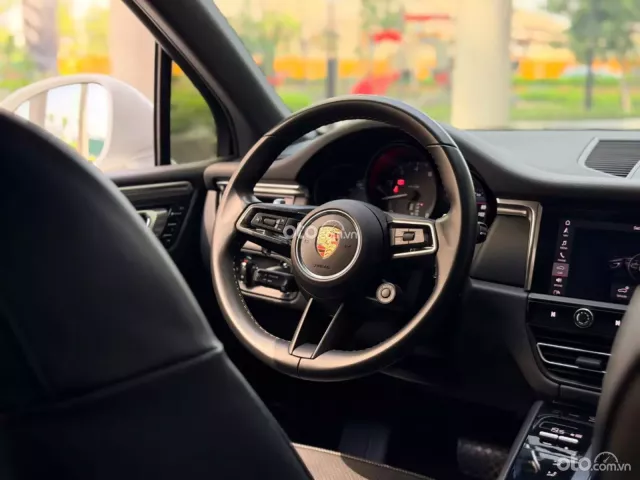 Porsche Macan 2023 14