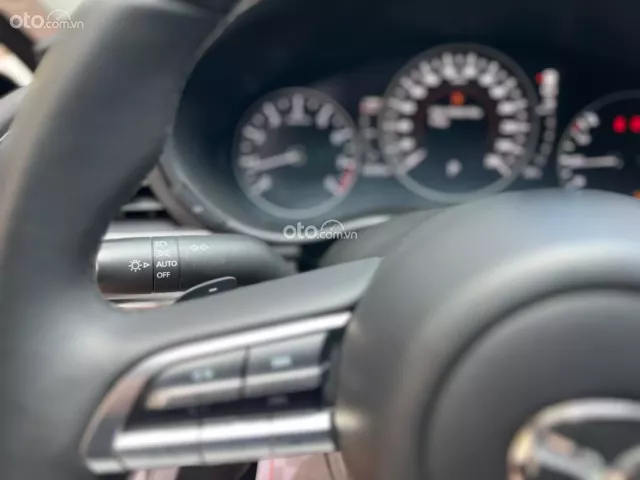 Mazda 3 Sedan 1.5L Luxury 2022 25