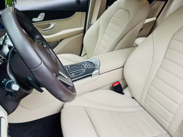 Sản xuất 2021 lăn bánh chuẩn 40.000km full lịch sử bảo dưỡng hãng