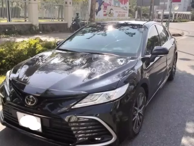 Toyota Camry 2.0Q 2022 3