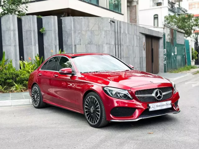 Mercedes-Benz C300 2018 4