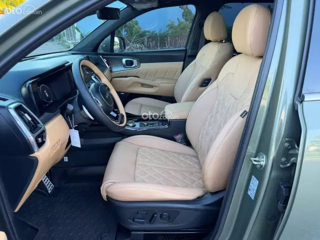 Kia Sorento 2.2D Premium AWD 2024 7