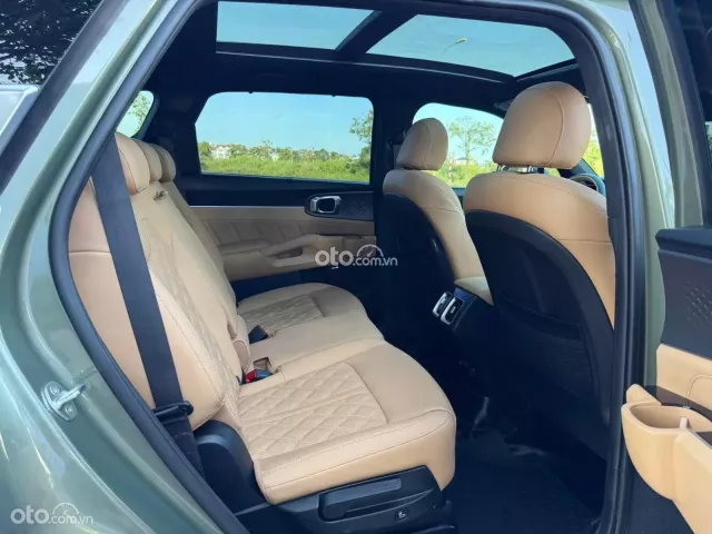 Kia Sorento 2.2D Premium AWD 2024 10