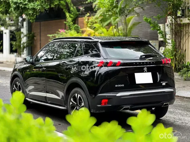 Peugeot 2008 GT Line 2021 5