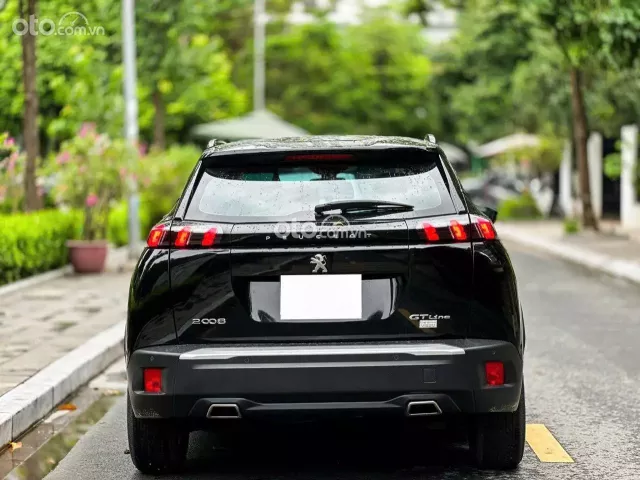 Peugeot 2008 GT Line 2021 6