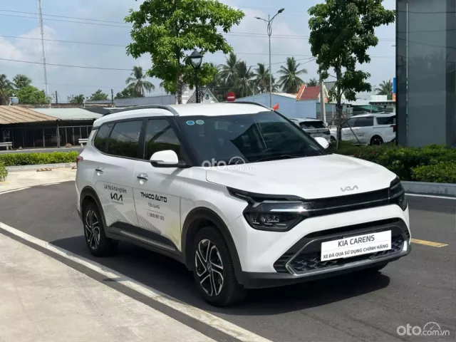 Kia Carens 1.5G Luxury 2022 3