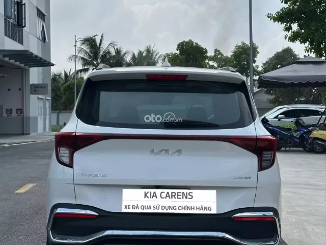 Kia Carens 1.5G Luxury 2022 4