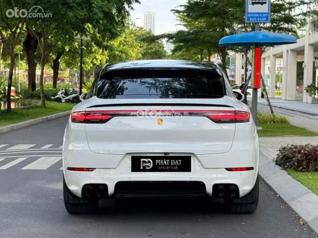Porsche Cayenne Coupe 2021 6