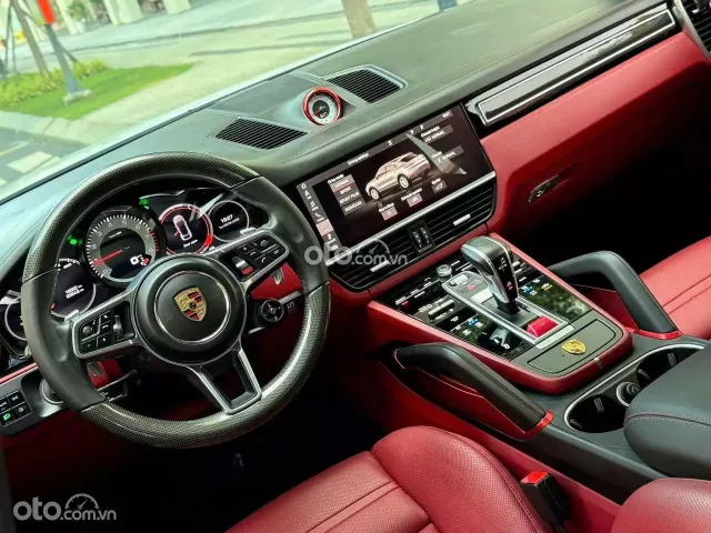 Porsche Cayenne Coupe 2021 8